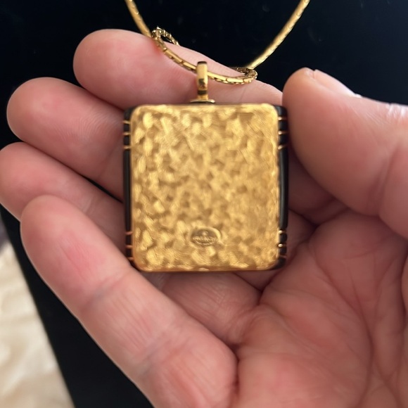 Vintage Givenchy Gold Square Pendant Necklace with Logo - Statement Piece - Picture 3 of 4